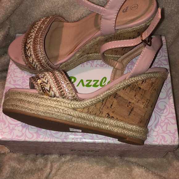 Heels - Picture 4 of 5